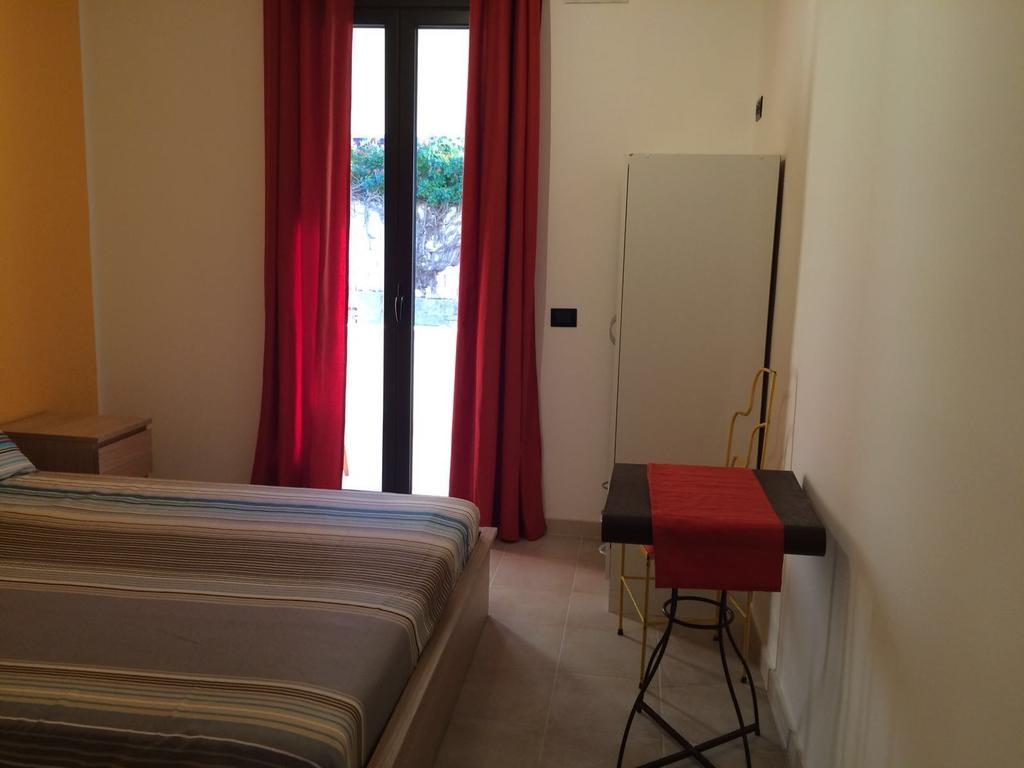 Bed and Breakfast La Casa Delle Farfalle à Syracuse Chambre photo